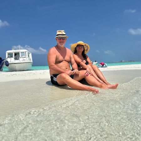Pelican Beach Maafushi Exterior foto